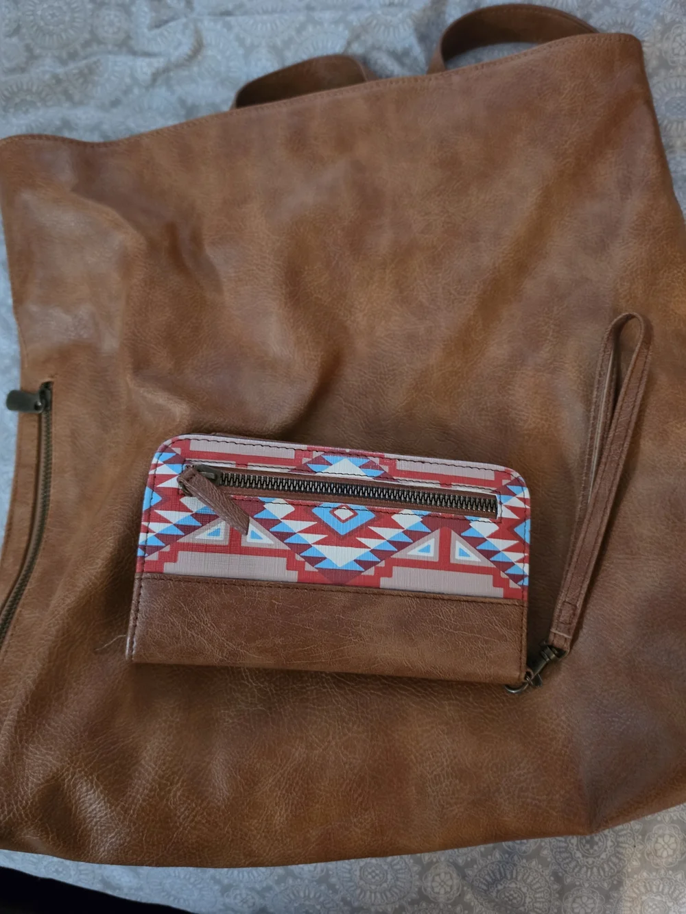 Women's Thirty One Branf Classic Tan Leather Backpack Tote Yellowstone Wallet